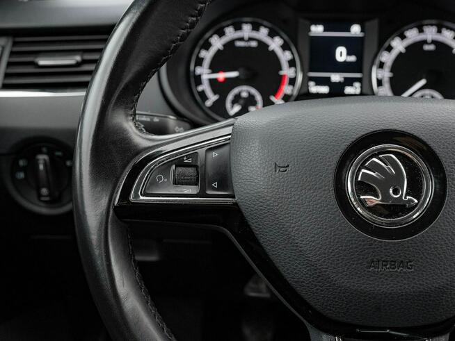 Škoda Octavia 1.6 TDI Ambition 2 stref klima Cz.park Bluetooth Salon PL