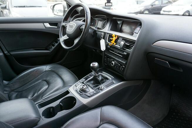 Audi A4 zarejestrowany, ubezpieczony, serwisowany w ASO