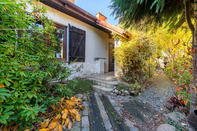 Dom Szeligi gm. Ożarów Mazowiecki, Szeligowska