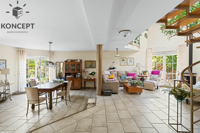 Piękny wolnostojący dom z wymarzonym ogrodem