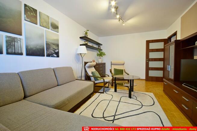 Atrakcyjne 2 pokojowe mieszkanie na Czubach Płn.