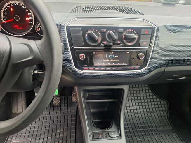 Volkswagen Up! zadbany- nieduży przebieg