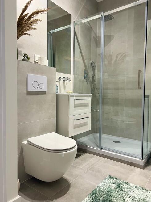 Bezpośrednio! 2 pok+kuchnia, wykończone pod klucz