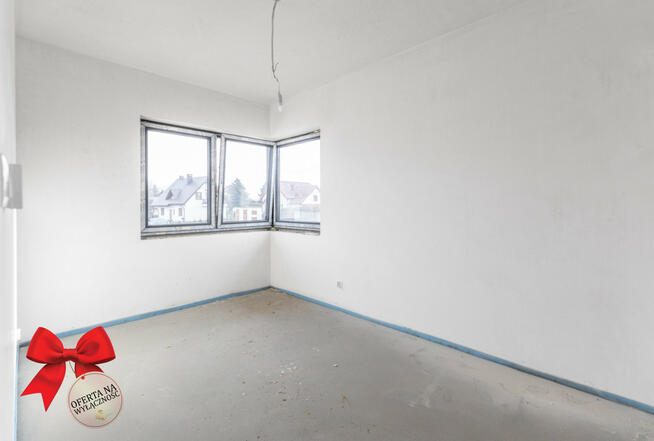 Dom Lublin Szerokie, Ustronna