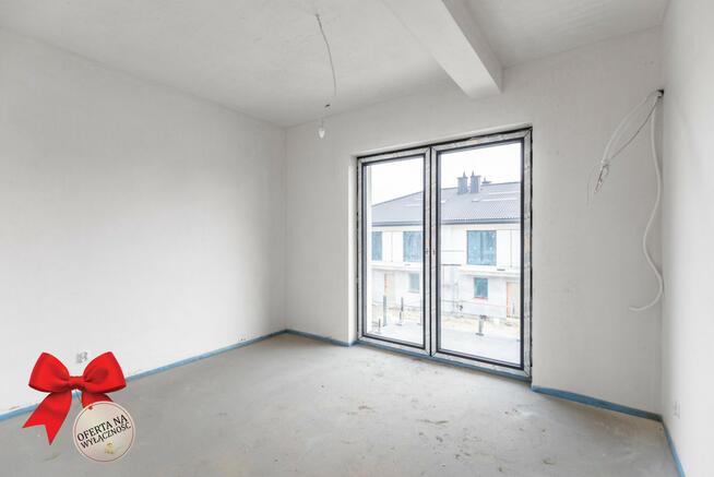 Dom Lublin Szerokie, Ustronna