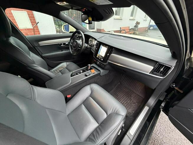 Volvo V90 2.0-198KM Bogate wyposażenie Okleina- kolor czarny