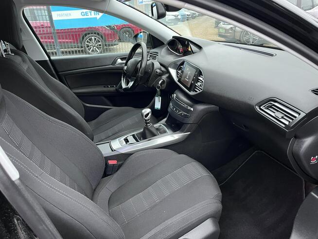 Peugeot 308 1.2 1wł Climatronic Navi GPS Xenon Led Grzane Fotele Stan BDB Bezwypad