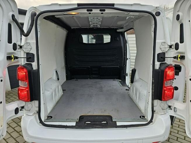 Peugeot Expert 2.0 HDI 122KM L1 bdb stan ZADBANY bdb wyposażenie Jumpy Proace