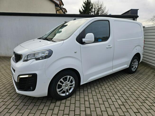 Peugeot Expert 2.0 HDI 122KM L1 bdb stan ZADBANY bdb wyposażenie Jumpy Proace