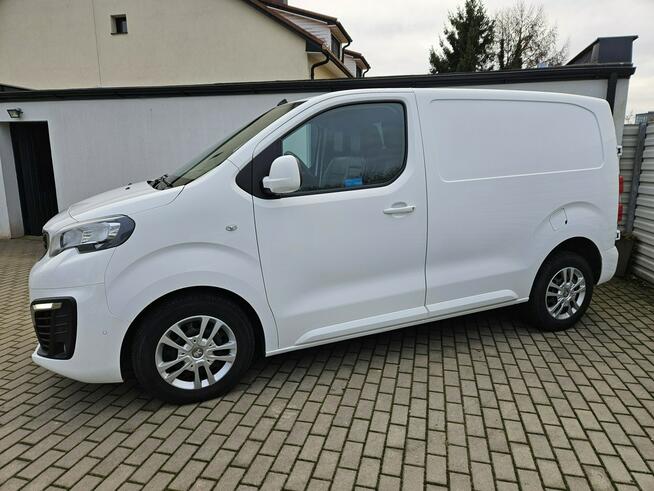Peugeot Expert 2.0 HDI 122KM L1 bdb stan ZADBANY bdb wyposażenie Jumpy Proace