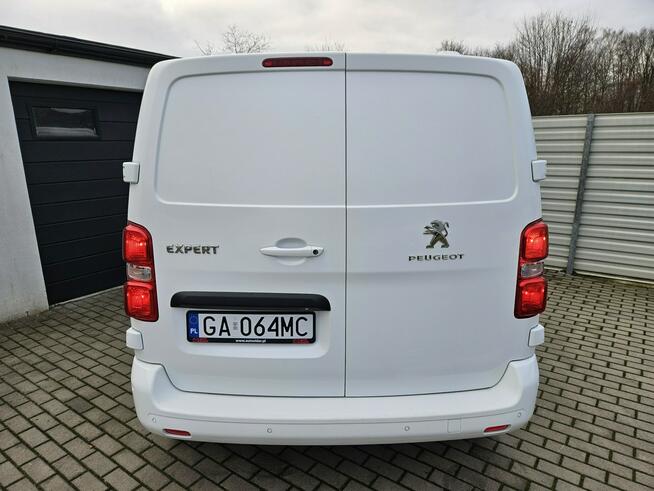 Peugeot Expert 2.0 HDI 122KM L1 bdb stan ZADBANY bdb wyposażenie Jumpy Proace