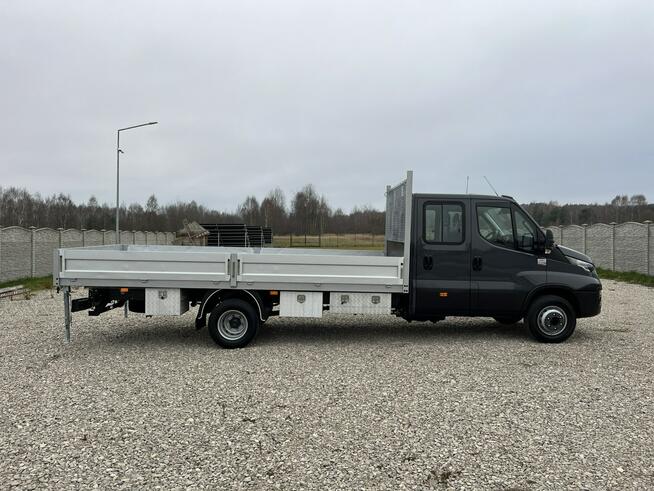 Daily 70C18 7-osobowy Doka_Brygadowy Skrzynia_5m + HAK 3.0/180KM