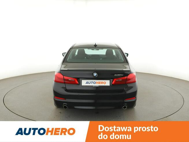 FV23 530e PHEV Automat Nawigacja Tempomat Szyberdach Grzane Fotele PDC