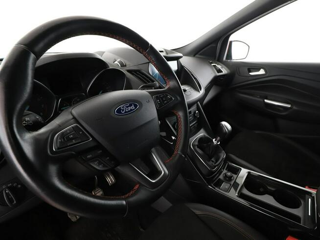 Ford Kuga skóra/alcantara bi-xenon navi el. klapa grzane fotele i kieroownica