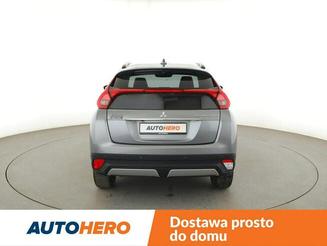Mitsubishi Eclipse Cross klima auto kamera i czujniki parkowania multifunkcja