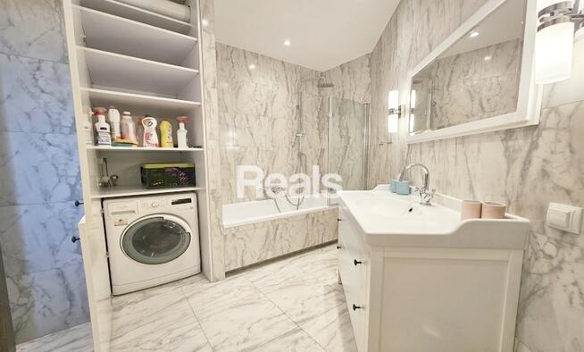 4 POKOJE, 2 ŁAZIENKI, GARAŻ, KOMÓRKA, DUŻY BALKON