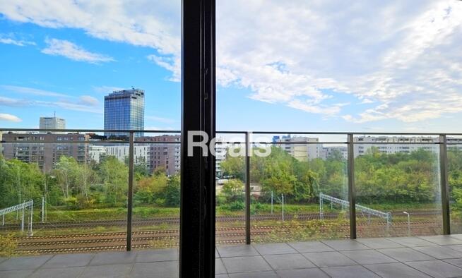 4 POKOJE, 2 ŁAZIENKI, GARAŻ, KOMÓRKA, DUŻY BALKON