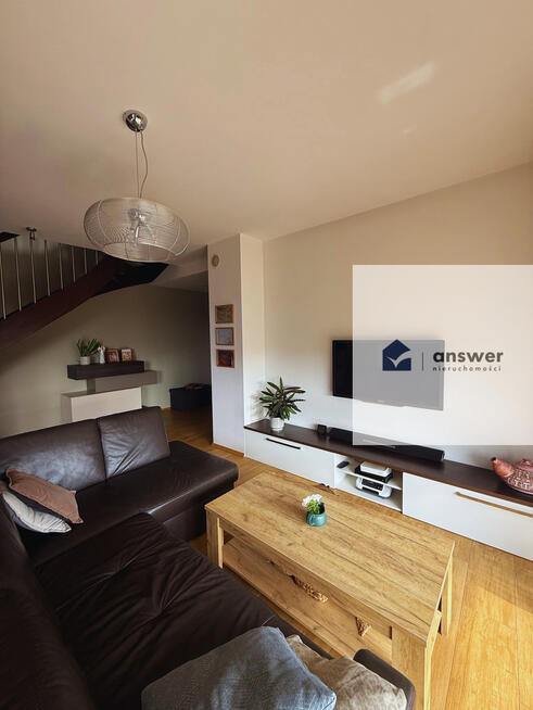 Przestronne mieszkanie z dużym balkonem i piwnicą