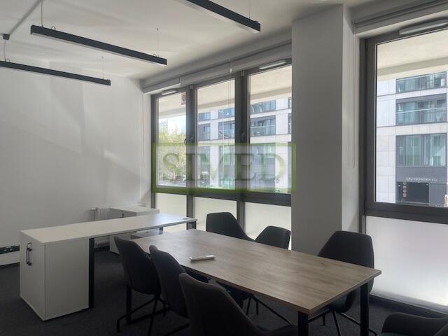 Biuro nowoczesna aranżacji dopasowane do Najemcy