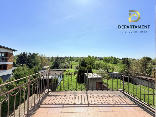 Dom Bobrowniki, Akacjowa