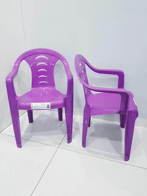 Dziecięce plastikowe krzesełka + gratis