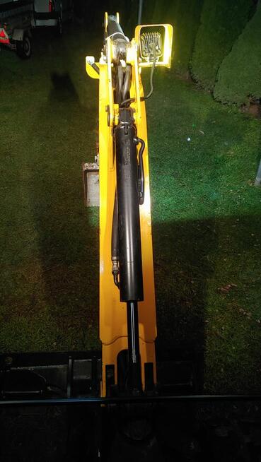 JCB 16 C-1 z 2019 rok, 1031 mtg, zadbana, super stan, rozsuw