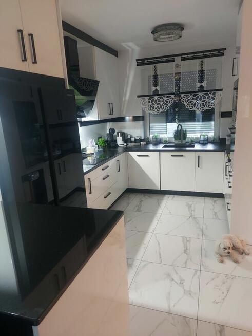 Sprzedam nowoczesny dom