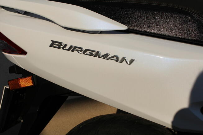 Suzuki Burgman - AN400