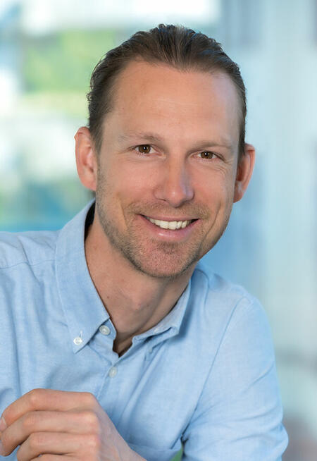 Poznan - Szukam pracy w weekendy 27-28.12 31-01 i 3-4.01