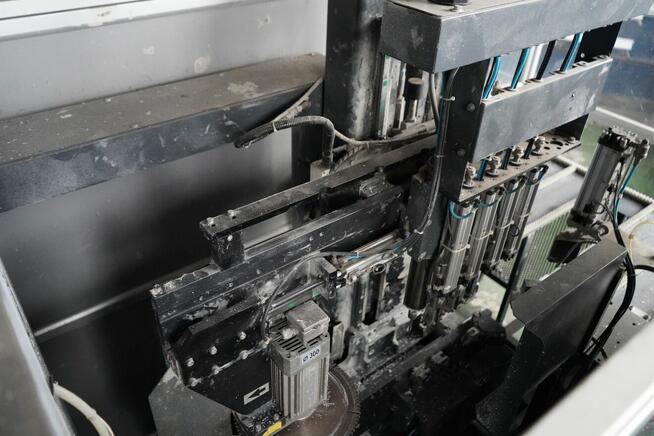 Oczyszczarka numeryczna z komputerem GRAF Synergy WP-CNCZ