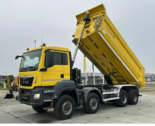 SAMOCHÓD CIĘŻAROWY MARKI MAN TGS 41.460