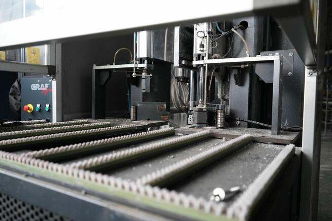 Oczyszczarka numeryczna z komputerem GRAF Synergy WP-CNCZ