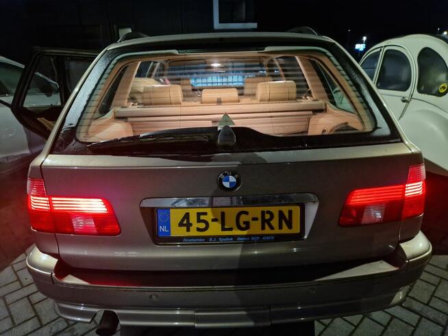 Piękny kolor BMW 525 e39 2003 - świeżo sprowadzony