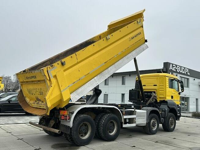 SAMOCHÓD CIĘŻAROWY MARKI MAN TGS 41.460