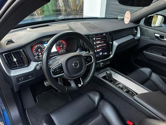 Volvo XC 60 XC60 R-design 2.0D5 235KM Automat Navi Kamery360 Panorama HAK Harman/K