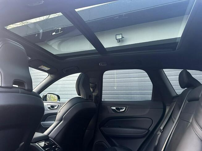 Volvo XC 60 XC60 R-design 2.0D5 235KM Automat Navi Kamery360 Panorama HAK Harman/K