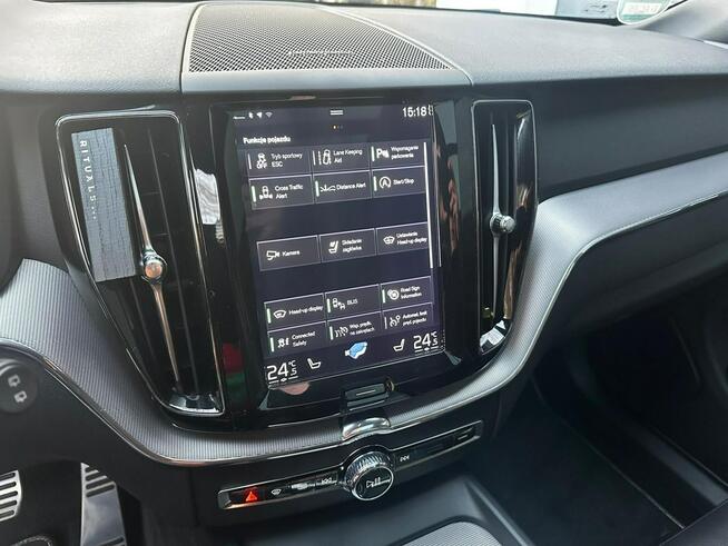 Volvo XC 60 XC60 R-design 2.0D5 235KM Automat Navi Kamery360 Panorama HAK Harman/K