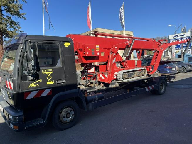 Man Podnośnik koszowy zwyżka na gąsienicach TEUPEN LIFT LEO 30H.