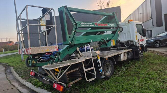 Nissan Cabstar Canter Zwyżka Podnośnik Koszowy 210PX 21metrów 2014