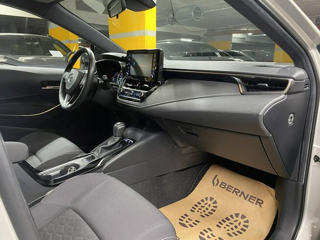 Toyota Corolla VAT 23% 1.8 hybrid 122KM CVT 2019/2020 r., salon PL, serwisowana