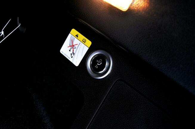 Ford Kuga 2.0TDCi 150KM LIFT 4x4 Xenon Led Kamera Navi Webasto Serwis