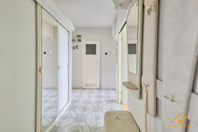 Słoneczne z przestronnym balkonem