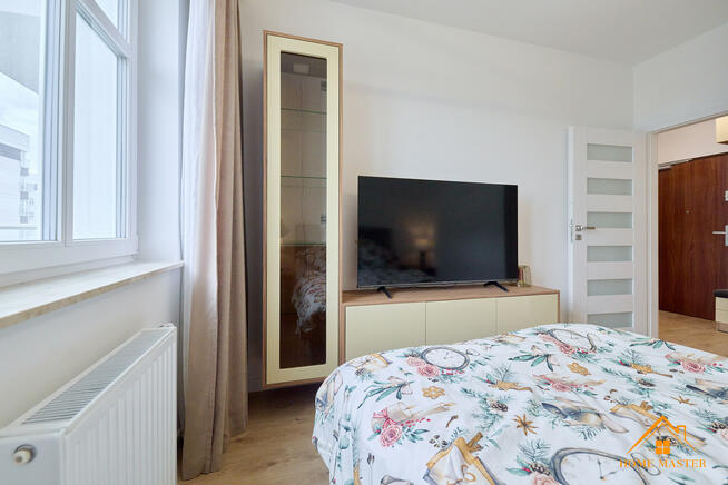 wyposażone z miejscem postojowym