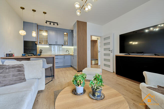 wyposażone z miejscem postojowym