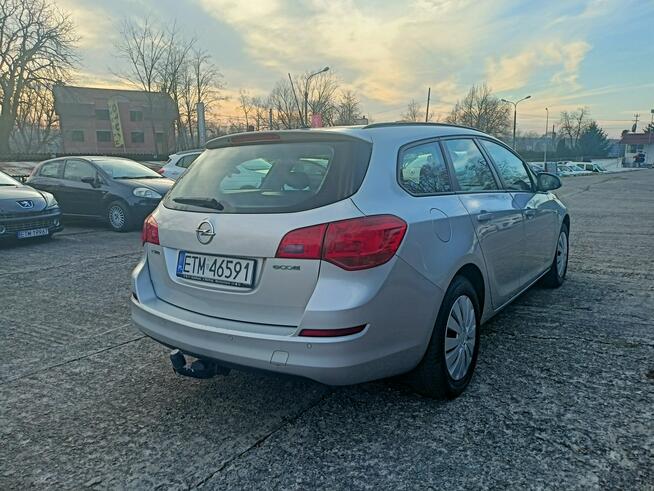 Opel Astra zadbany, serwisowany, zarejestrowany, ubezpieczony