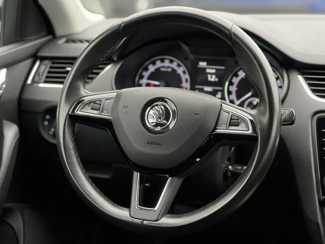 Škoda Octavia Salon Polska Bezwypadkowy Serwisowany II Właściciel Stan Bardzo Dobry