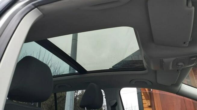 Volkswagen Touran 1.6 TDI 105 KM 7 Osobowy PANORAMA