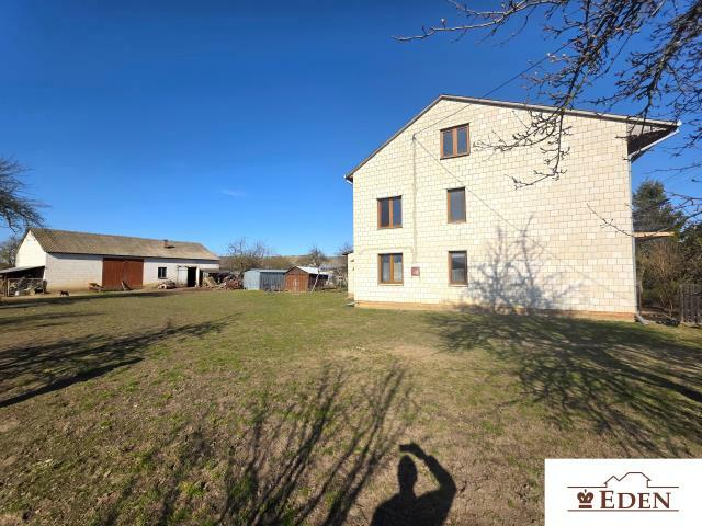 Dom Ustrzesz gm. Radzyń Podlaski