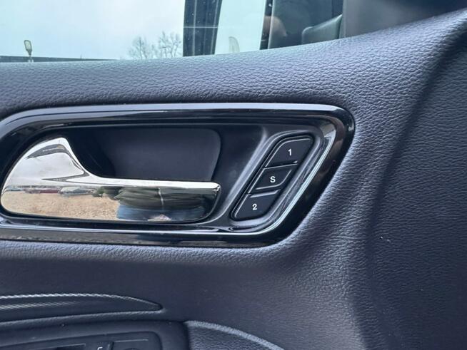 Dodge Durango Kamera cofania / Key less / Tempomat / Asystent parkowania / FV marża