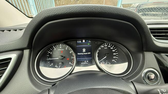 Nissan Qashqai 1.3dig-turbo panorama full Ledy kamery skory zamiana 1.r . Gwarancją